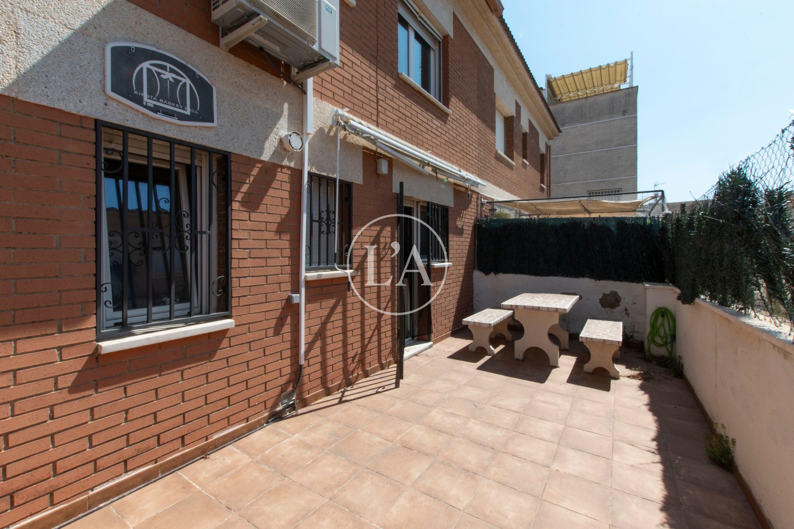 Casa reformada en venta en Nou Cambrils fachada posterior