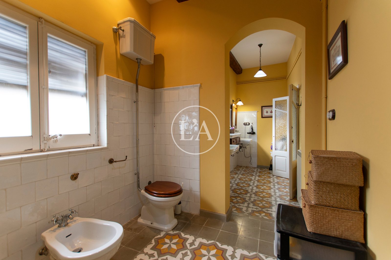 Casa en venta en Vila-seca baño amarillo