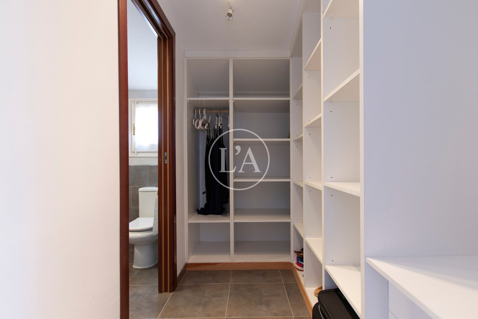 Casa unifamiliar con piscina en la Dorada Cambrils zona vestidor