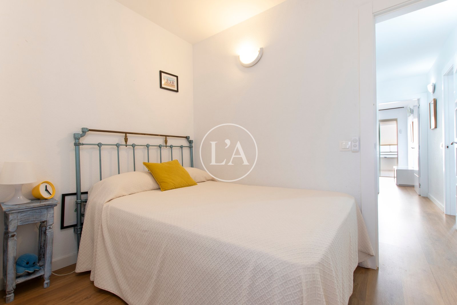 Apartamento en primera línea de mar en Miami Playa cama matrimonio