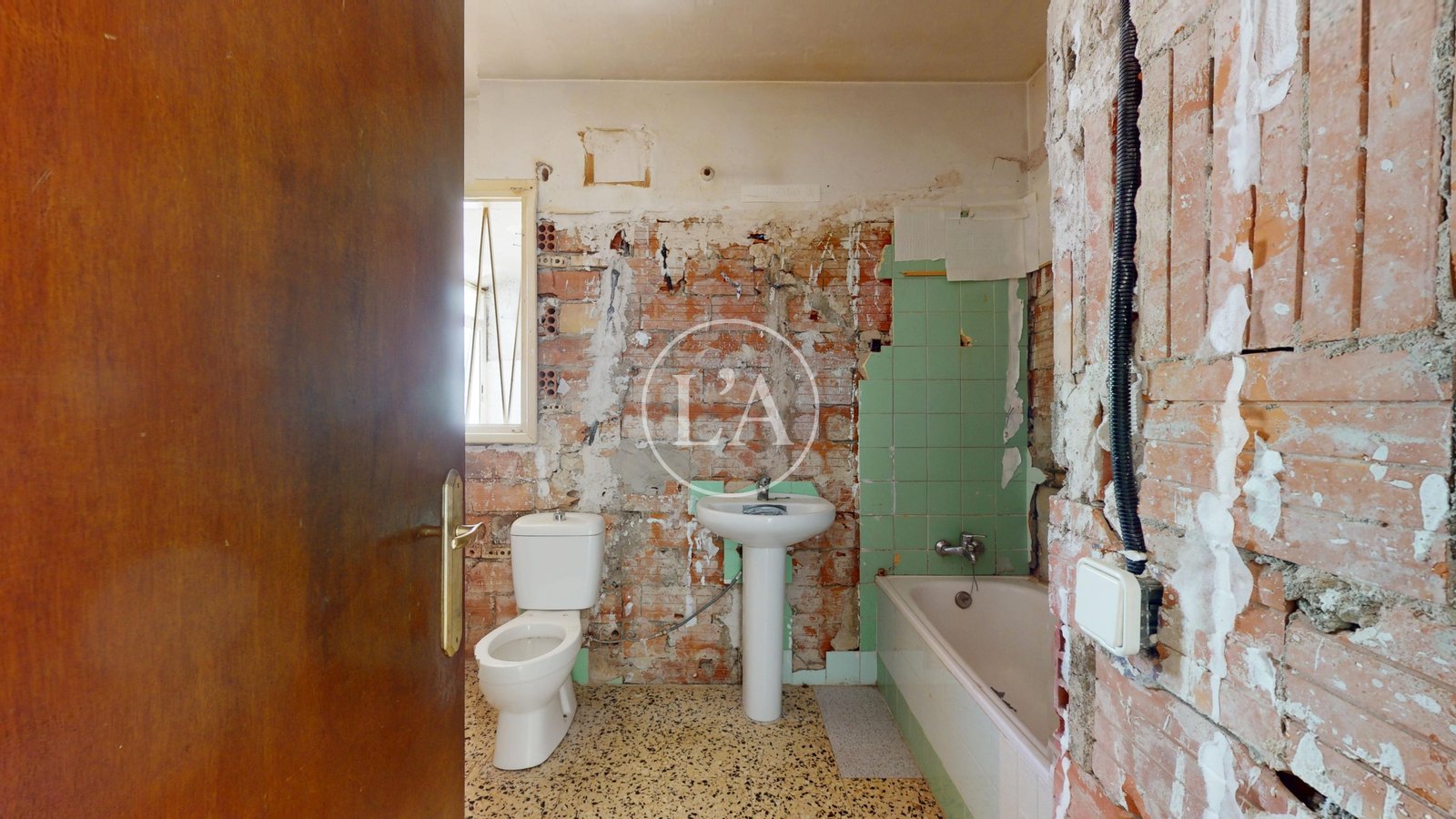 Apartamento para reformar en el Regueral, Cambrils – baño